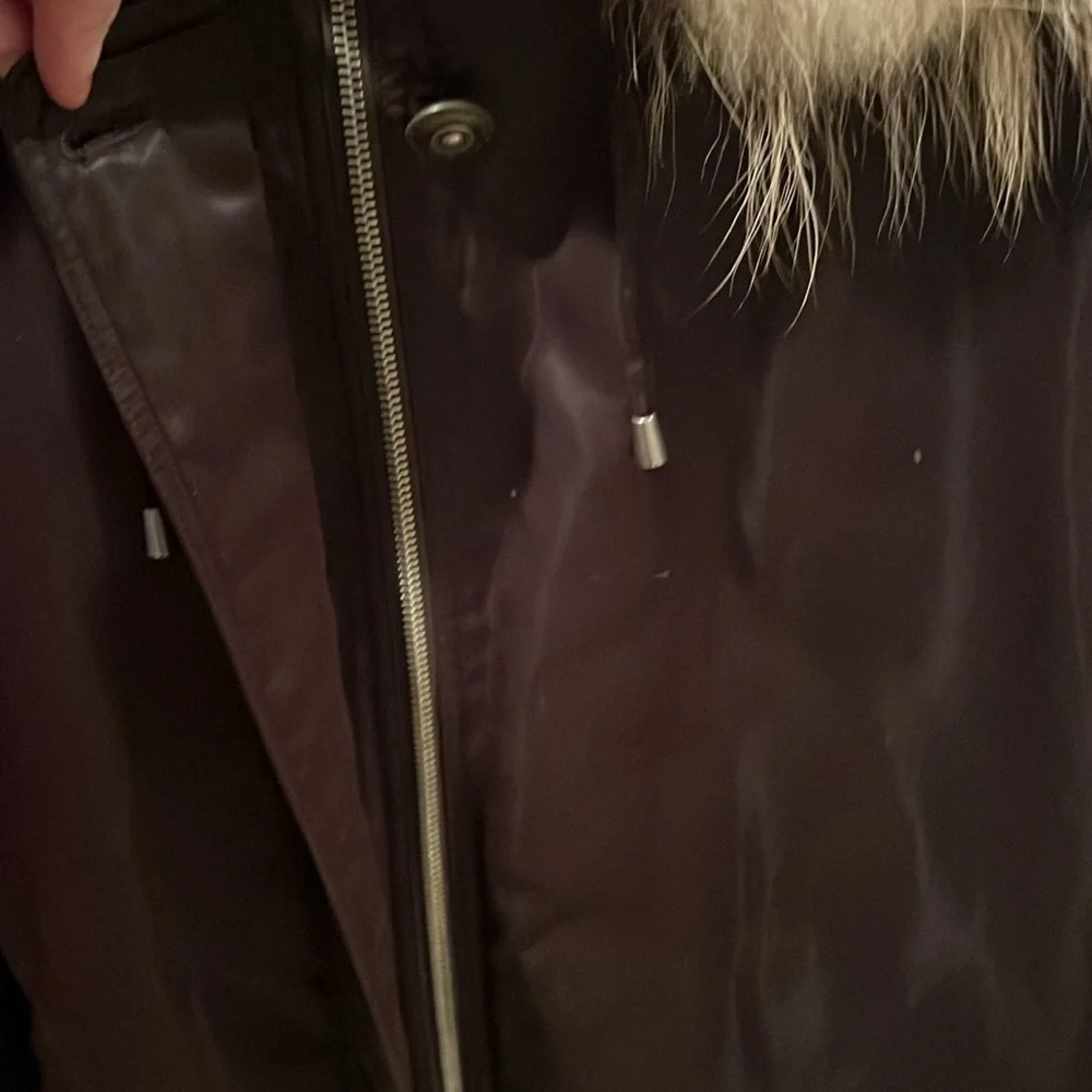 Bromley Sport Real Down winter coat. Women’s Sz M. Fur detachable hood - Picture 3 of 9